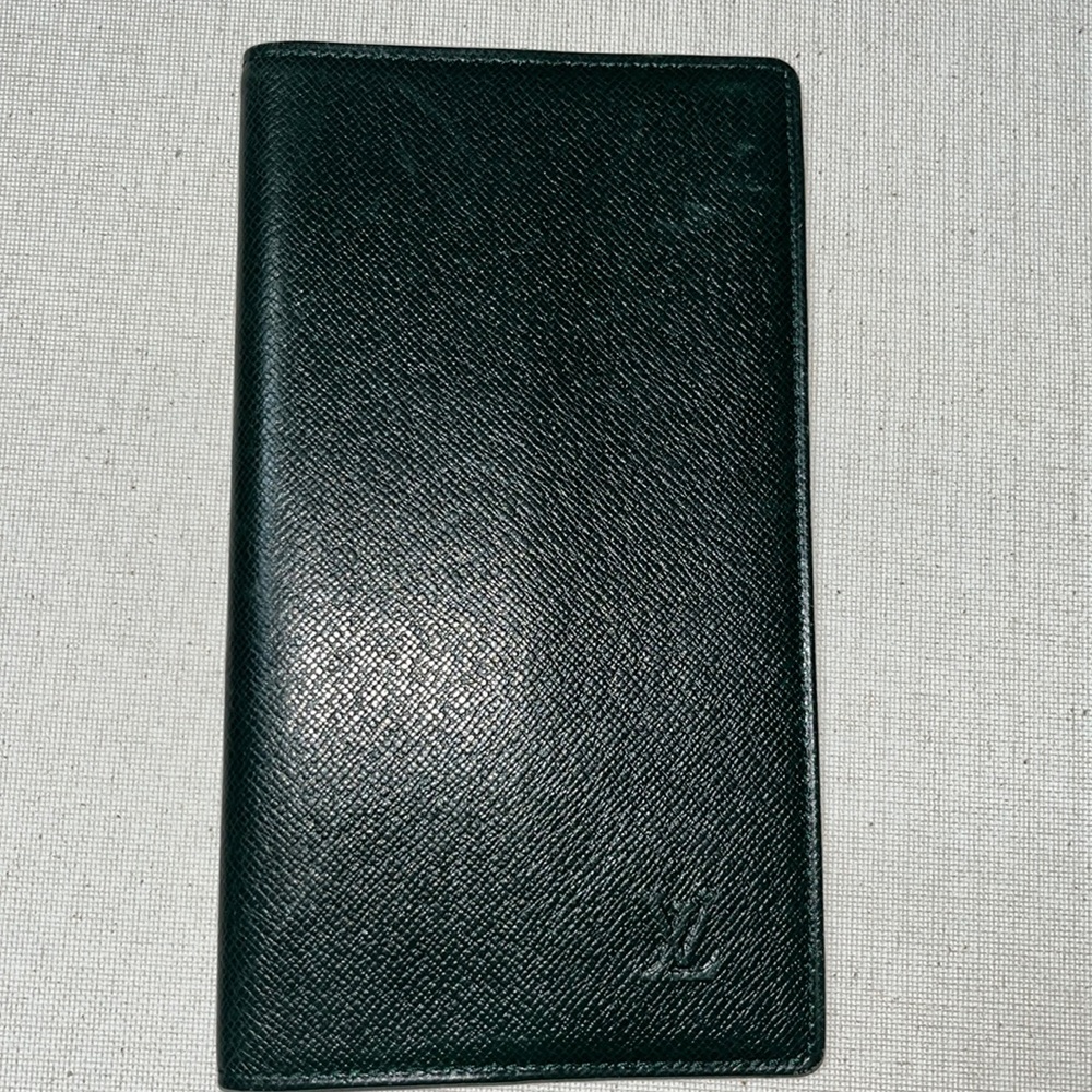 Louis Vuitton Epi Checkbook Cover